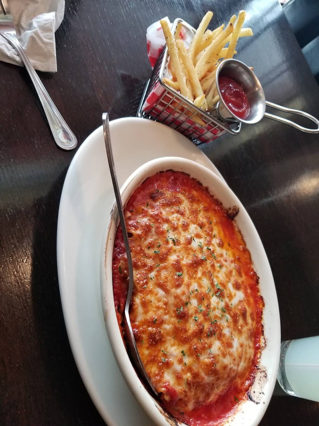 Valentinos | meal delivery | 3535 Holdrege St #100, Lincoln, NE 68503, USA | 4024673611 OR +1 402-467-3611