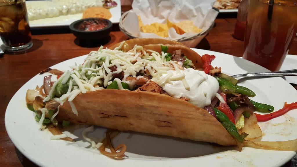 Rio Grande Fresh Mexican Grill | restaurant | 20805 Hague Rd, Noblesville, IN 46062, USA | 3177767011 OR +1 317-776-7011