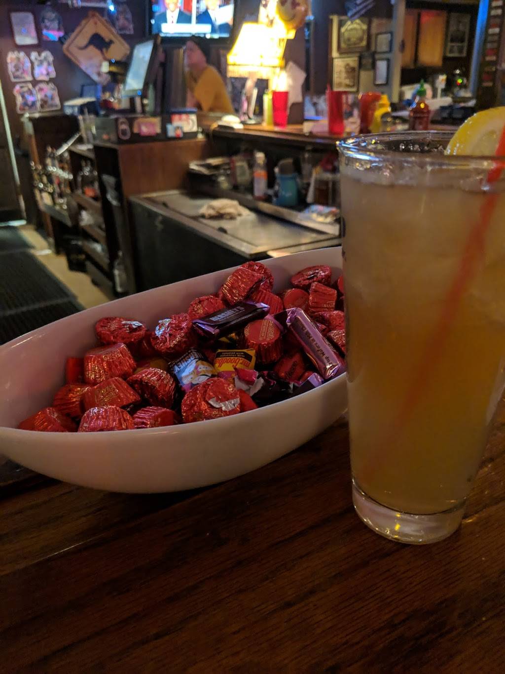 Pawn Shop Pub | restaurant | 2222 E 54th St, Indianapolis, IN 46220, USA | 3172555430 OR +1 317-255-5430