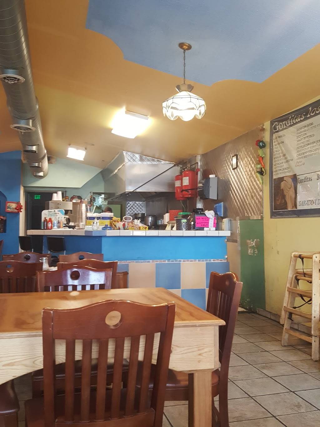 Los Metates Gorditas | restaurant | 4542 Hohman Ave, Hammond, IN 46327, USA | 2199337554 OR +1 219-933-7554