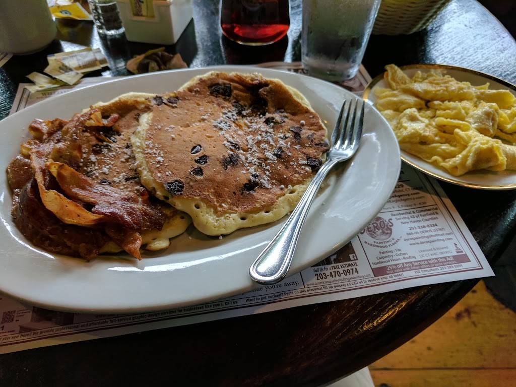 Blue Bird Inn | restaurant | 363 Black Rock Turnpike, Easton, CT 06612, USA | 2034520697 OR +1 203-452-0697