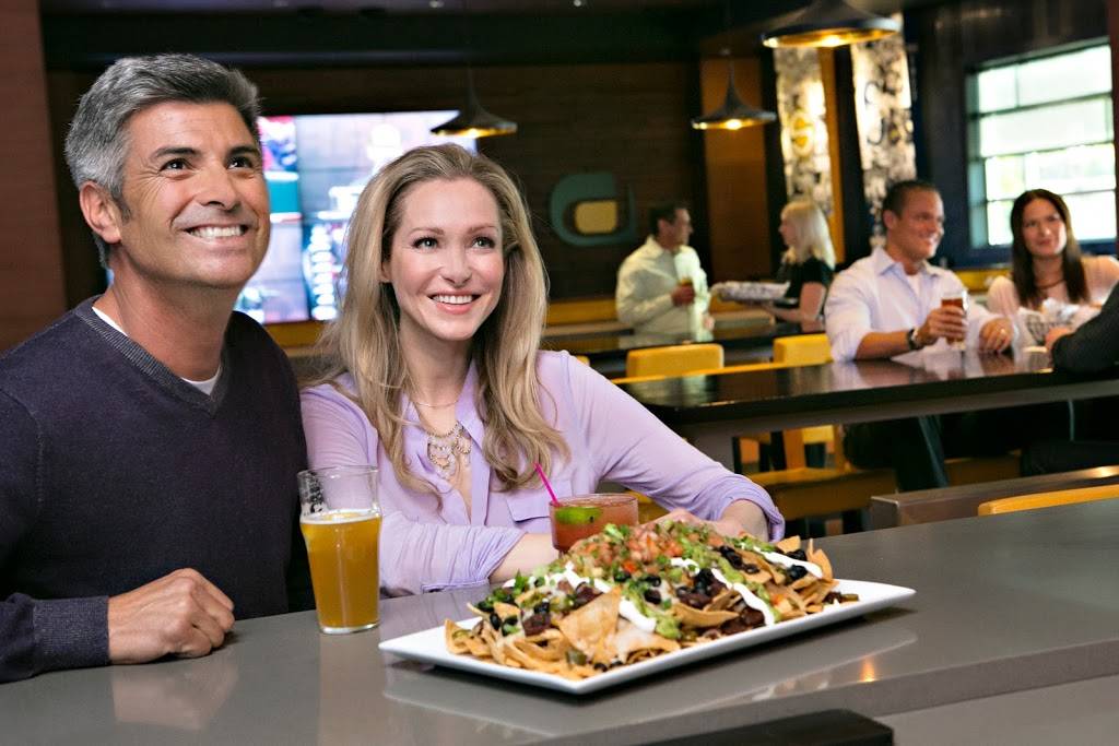 The Draft Sports Bar & Grill | restaurant | 10200 Quil Ceda Blvd, Tulalip, WA 98271, USA | 3607161625 OR +1 360-716-1625