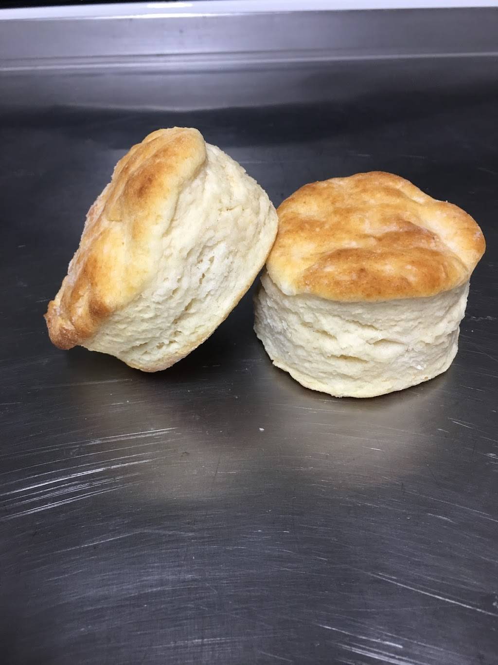 Lewisville General Store | restaurant | 104 E Main St, Lewisville, IN 47352, USA | 7659877700 OR +1 765-987-7700