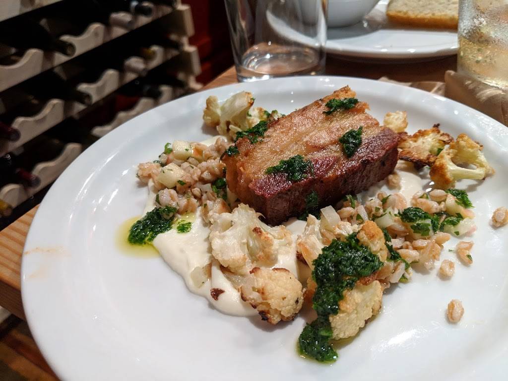 Benchmark Oakland | restaurant | 499 9th St, Oakland, CA 94607, USA | 5104886677 OR +1 510-488-6677