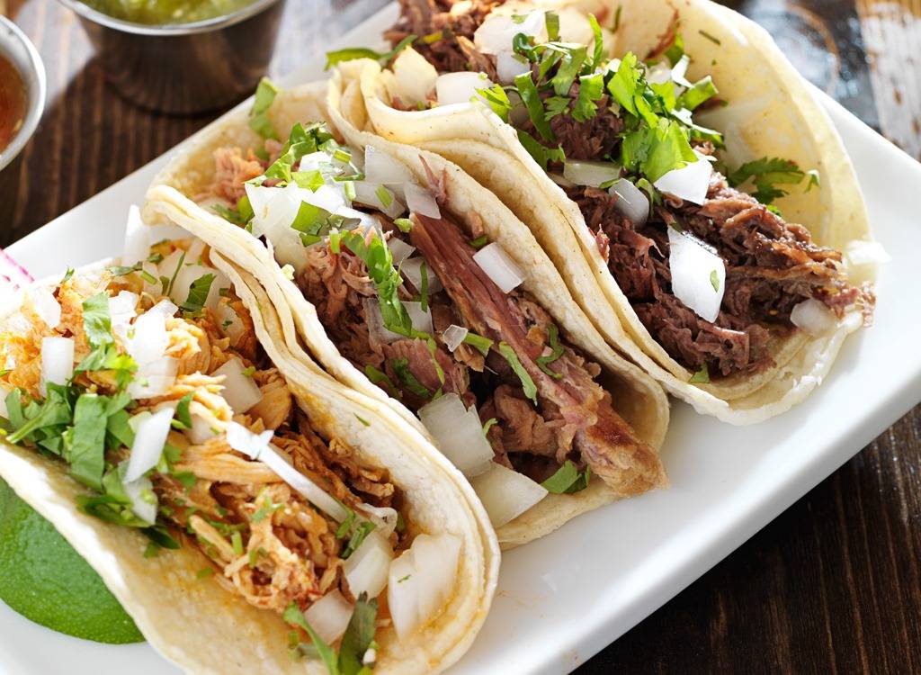 Mr. Chicken | restaurant | 9219 International Blvd, Oakland, CA 94603, USA | 5107853000 OR +1 510-785-3000