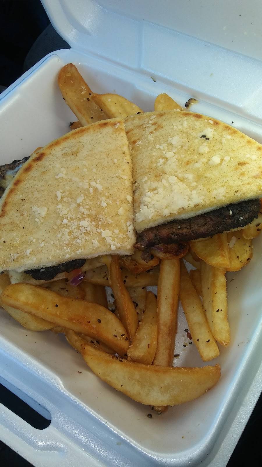 BBs Diner | restaurant | 5223 Seven Mile E, Detroit, MI 48234, USA | 3133660905 OR +1 313-366-0905