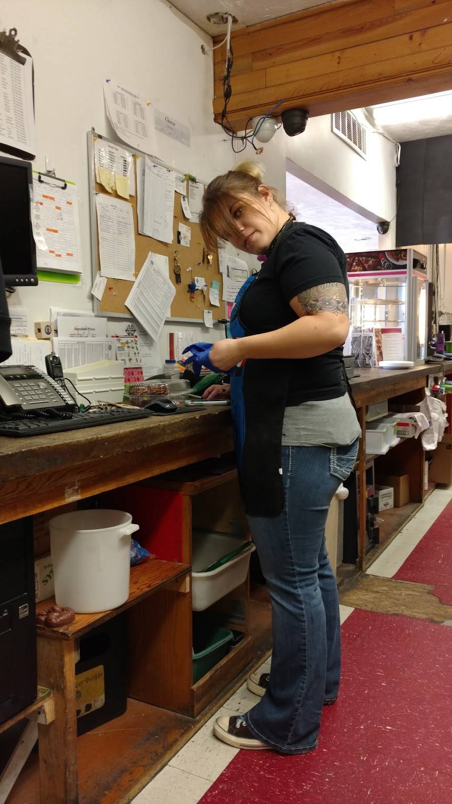 Pizza Plus | meal delivery | 55 S 100 E, Tremonton, UT 84337, USA | 4352577587 OR +1 435-257-7587