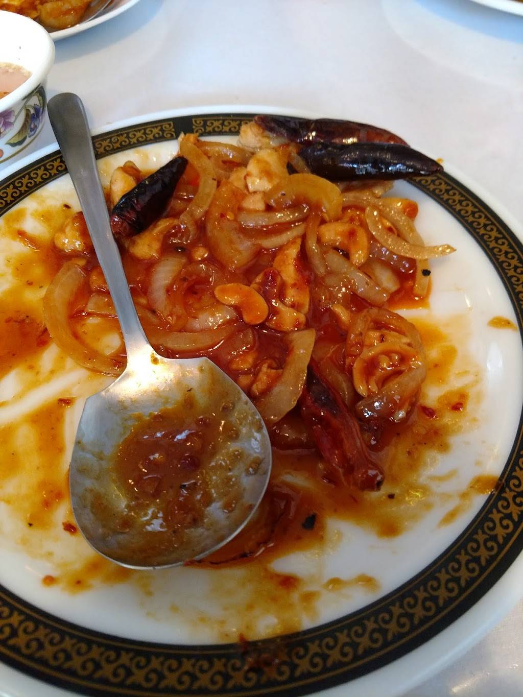 Erawan | restaurant | 1700 3rd Ave, Rock Island, IL 61201, USA | 3097866752 OR +1 309-786-6752