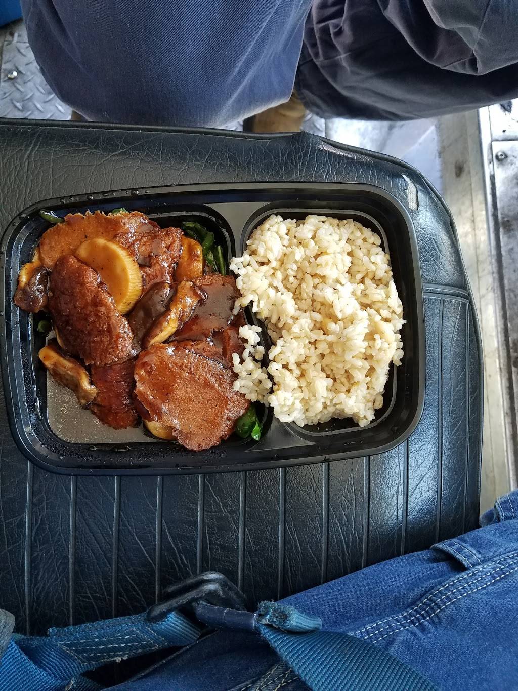 Ginger House | restaurant | 310 Ditmas Ave, Brooklyn, NY 11218, USA | 7186332077 OR +1 718-633-2077