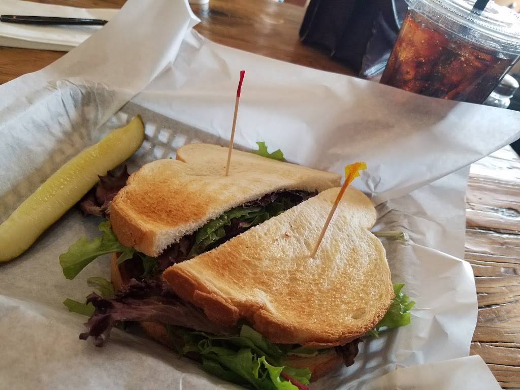 American Way Market | cafe | 1509 N Arizona Ave, Chandler, AZ 85225, USA | 4807721877 OR +1 480-772-1877