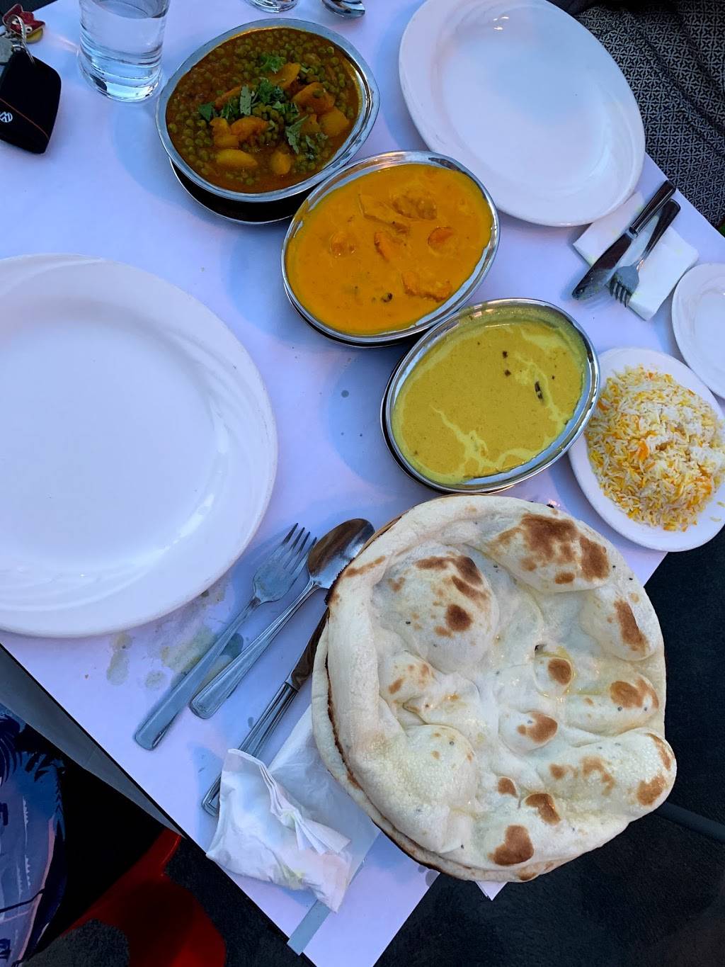 Saveur De LInde | restaurant | 1275 Avenue Maguire, Québec, QC G1T 1Z2, Canada | 4186830006 OR +1 418-683-0006