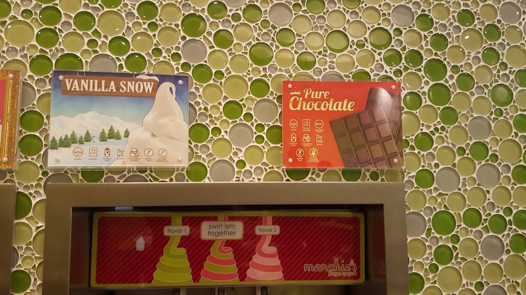 Menchies Frozen Yogurt | bakery | 5944 Telegraph Rd, Ventura, CA 93003, USA | 8054779725 OR +1 805-477-9725