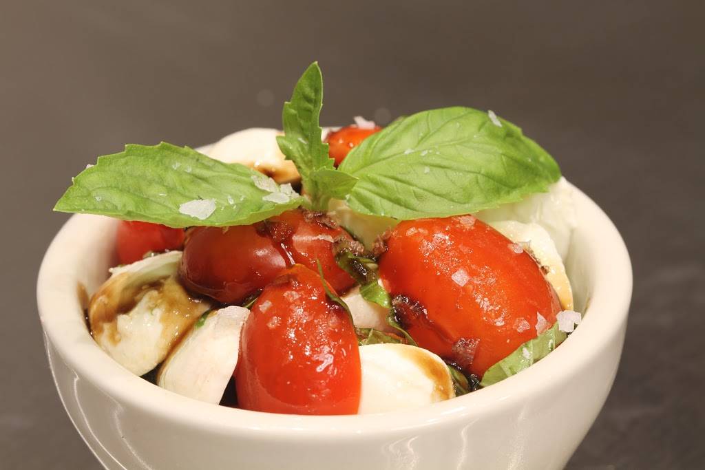 Quality Greens Kitchen | restaurant | 227 Washington St, Hoboken, NJ 07030, USA | 2016594361 OR +1 201-659-4361