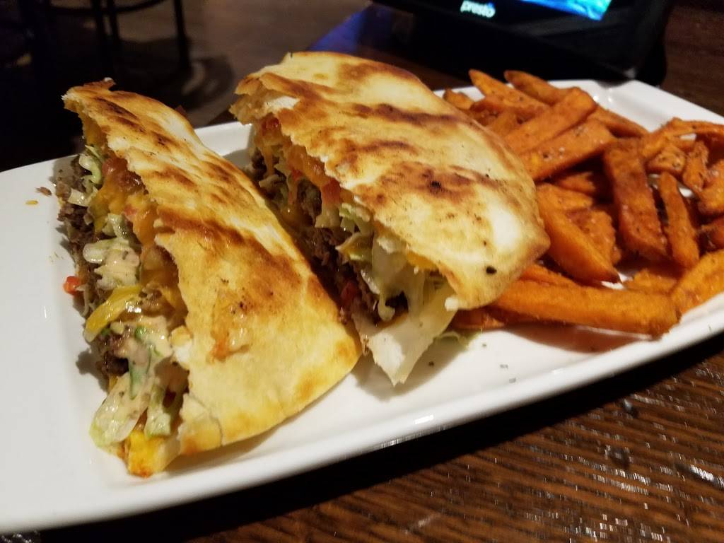 Applebees Grill + Bar | restaurant | 13600 Baltimore Ave Suite 400, Laurel, MD 20707, USA | 3017254938 OR +1 301-725-4938