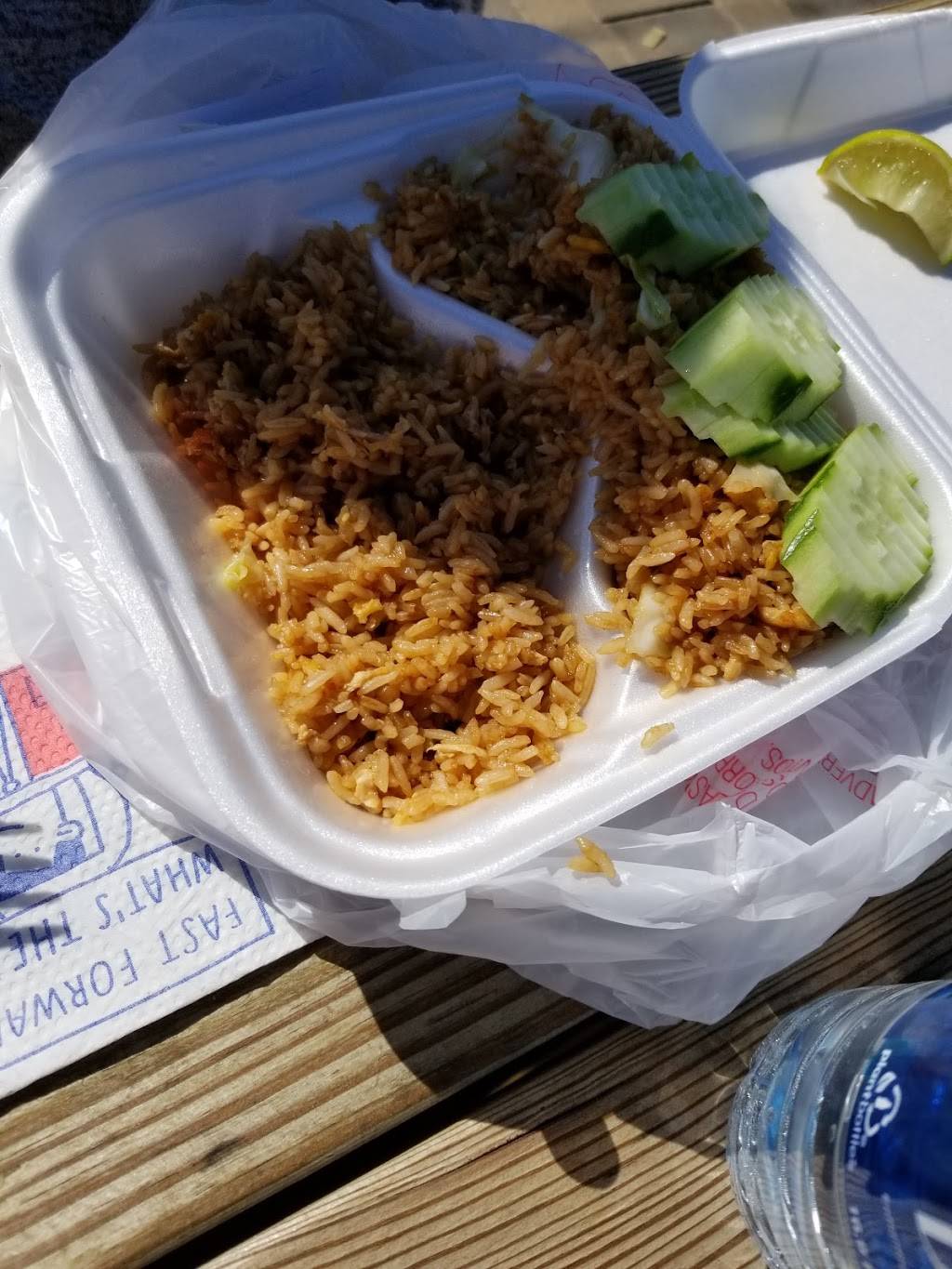 Y & Y Chinese and Thai Food | restaurant | 405 S Bloomington St, Lowell, AR 72745, USA | 4792384156 OR +1 479-238-4156