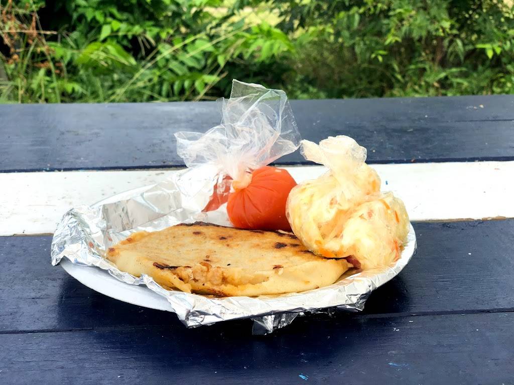 La Perlita de San Miguel Pupuseria | restaurant | 589-761 E Rundberg Ln, Austin, TX 78753, USA | 5122968812 OR +1 512-296-8812