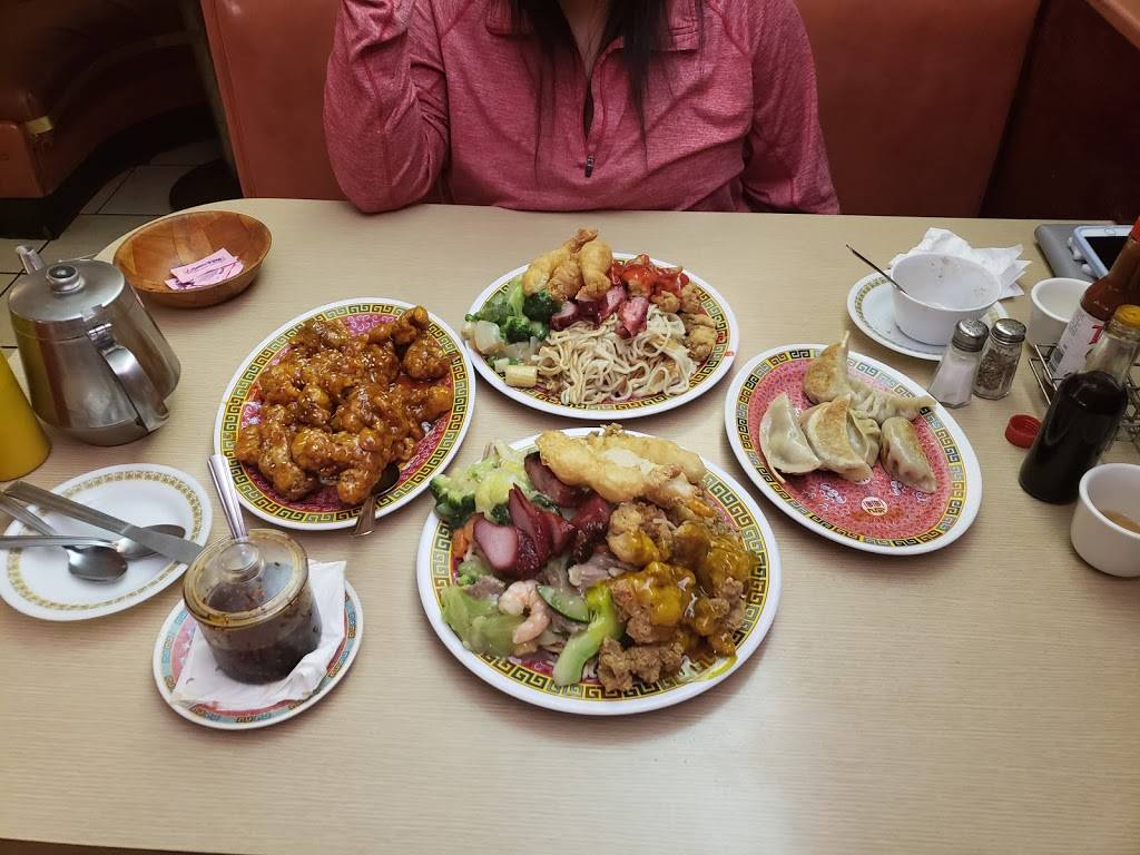 Fongs Chinese Restaurant | restaurant | 4608 E Tulare Ave, Fresno, CA 93702, USA | 5592550682 OR +1 559-255-0682
