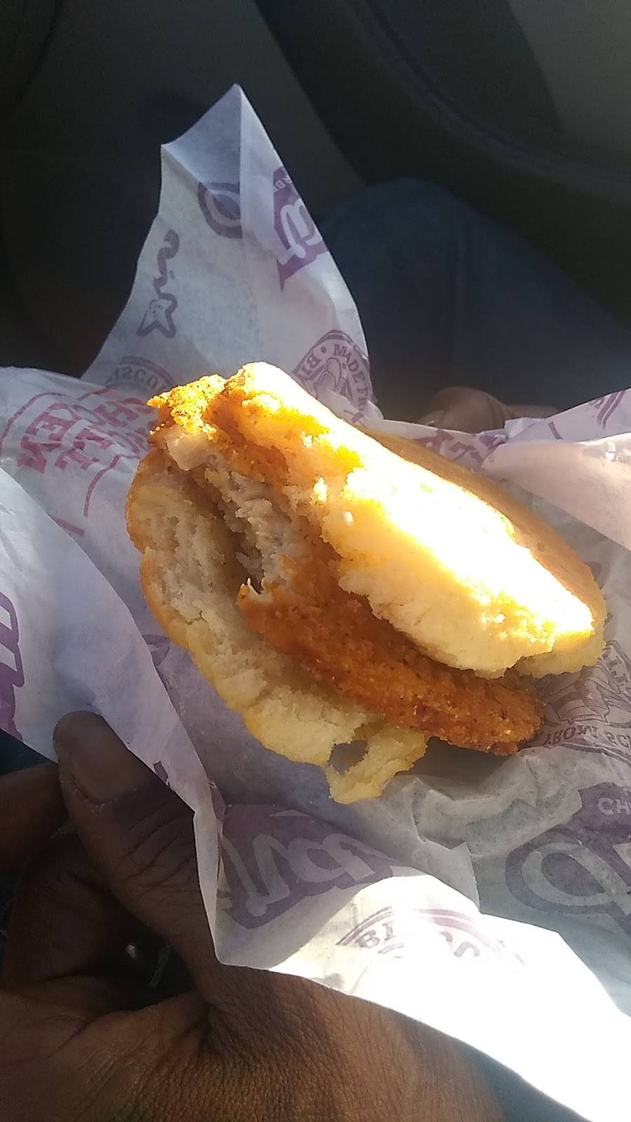 Hardees | restaurant | 1080 W Eldorado St, Decatur, IL 62522, USA | 2174286100 OR +1 217-428-6100