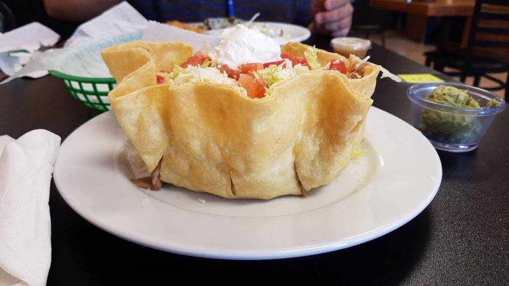 El Taco Regio | restaurant | 321 N Main St, Trenton, FL 32693, USA | 3522105054 OR +1 352-210-5054