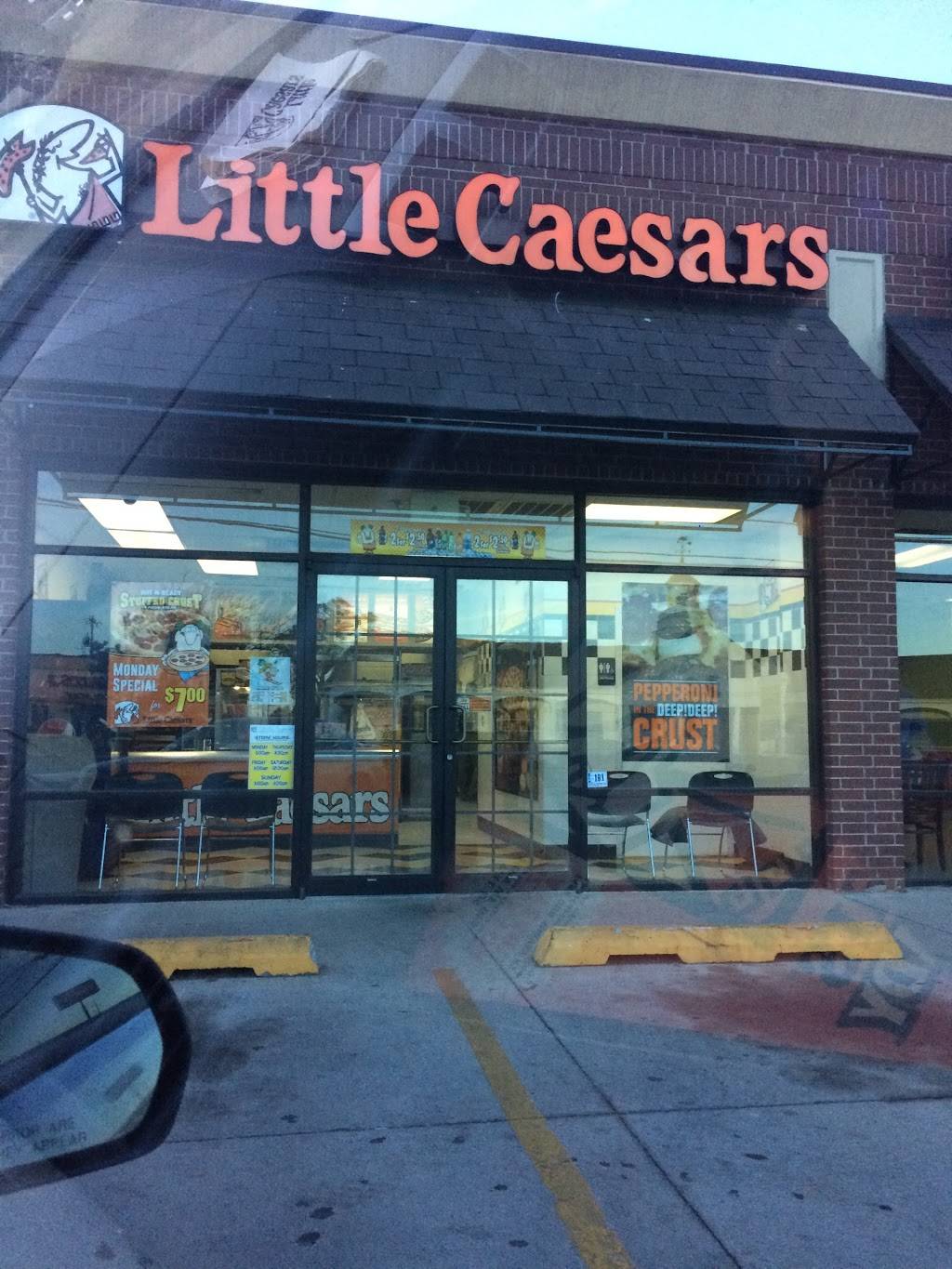 Little Caesars Pizza | meal takeaway | 10721 N May Ave, Oklahoma City, OK 73120, USA | 4057539646 OR +1 405-753-9646