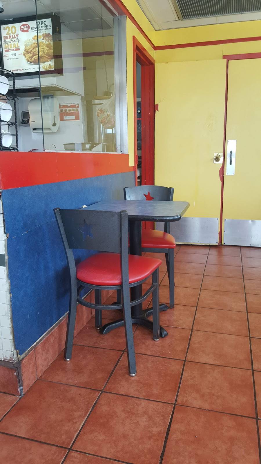 Churchs Chicken | restaurant | 7003 Bandera Rd, Leon Valley, TX 78238, USA | 2106817114 OR +1 210-681-7114