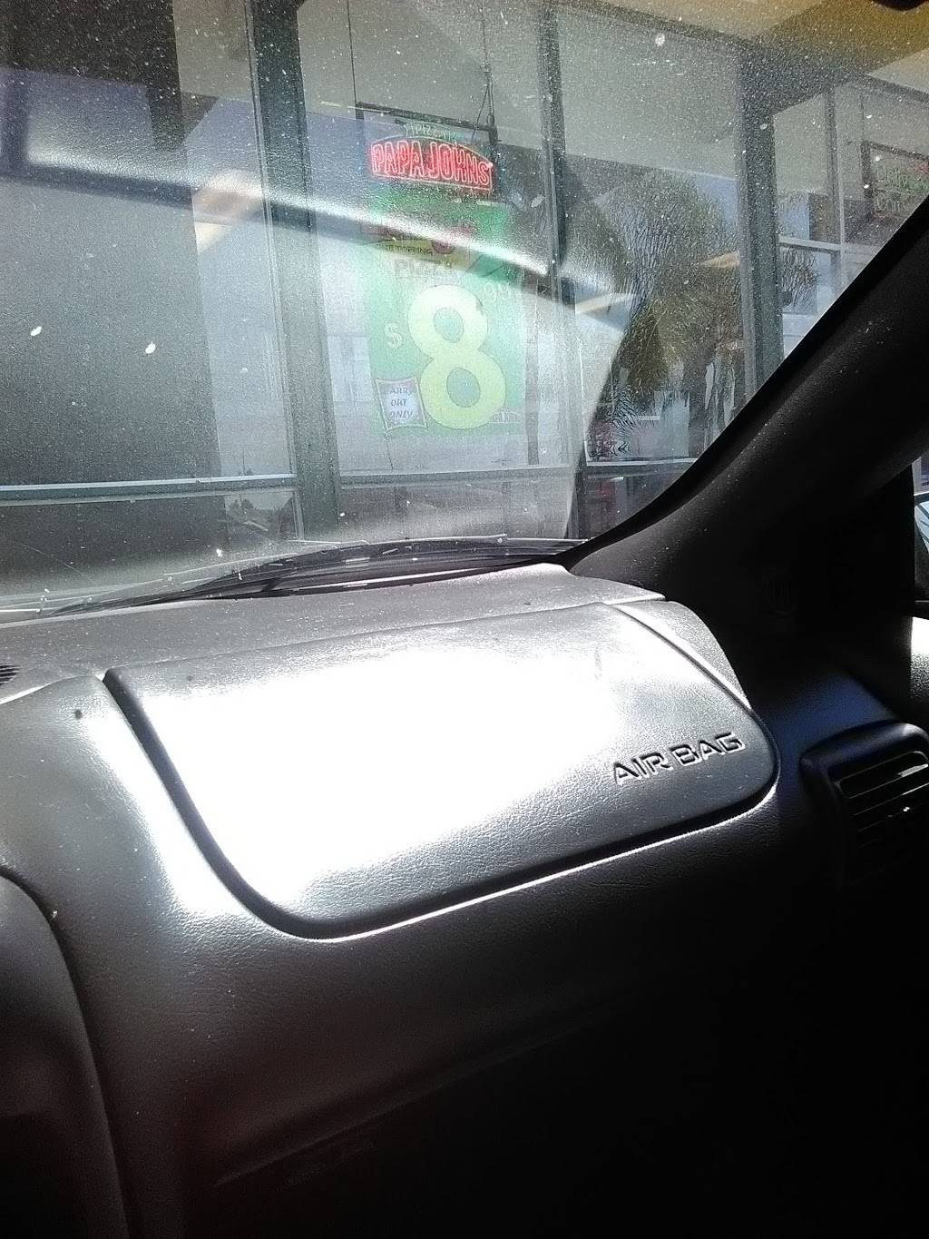 Papa Johns Pizza | restaurant | 4020 E 7th St, Long Beach, CA 90804, USA | 5626211112 OR +1 562-621-1112