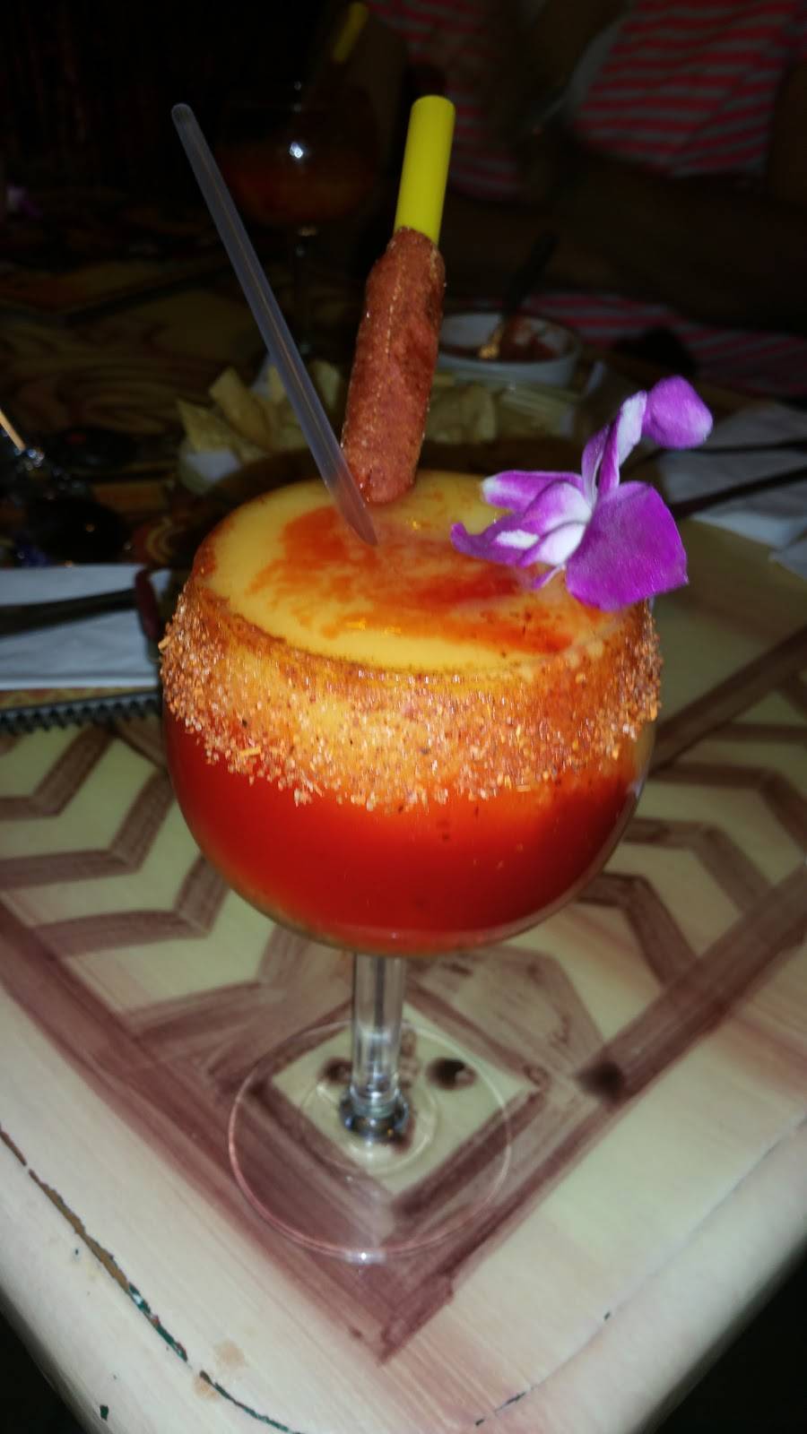 La Barca | restaurant | 2414 Vermont Ave, Los Angeles, CA 90007, USA | 3237356567 OR +1 323-735-6567