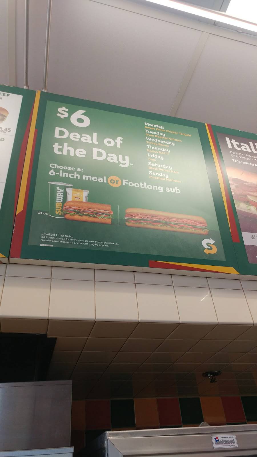 Subway | restaurant | 1562 Barton Rd, Redlands, CA 92373, USA | 9097930850 OR +1 909-793-0850