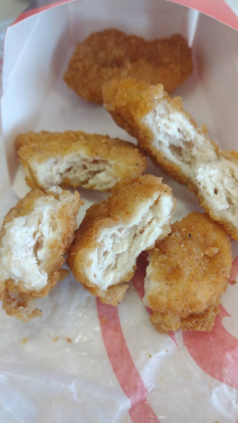 Wendys | restaurant | 3601 W Hillsborough Ave, Tampa, FL 33614, USA | 8138731228 OR +1 813-873-1228