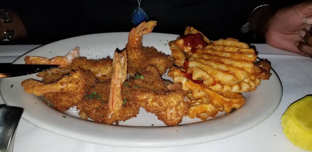 Cheeves Bros. Steak House | restaurant | 14 E Avenue A, Temple, TX 76501, USA | 2547422300 OR +1 254-742-2300