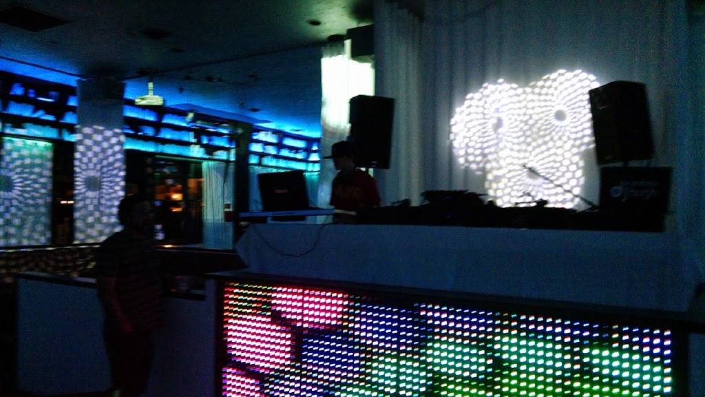 Ivy | restaurant | 136 Dagsworthy St, Dewey Beach, DE 19971, USA | 3022279292 OR +1 302-227-9292