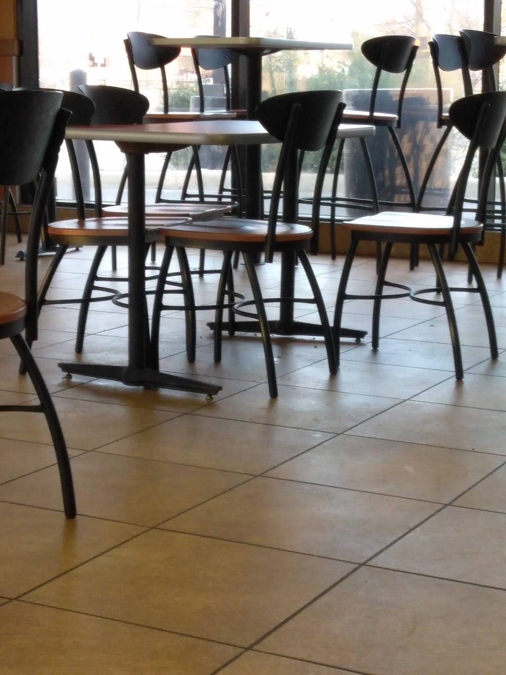 Jack in the Box | restaurant | 3702 SW Military Dr, San Antonio, TX 78211, USA | 2109211364 OR +1 210-921-1364