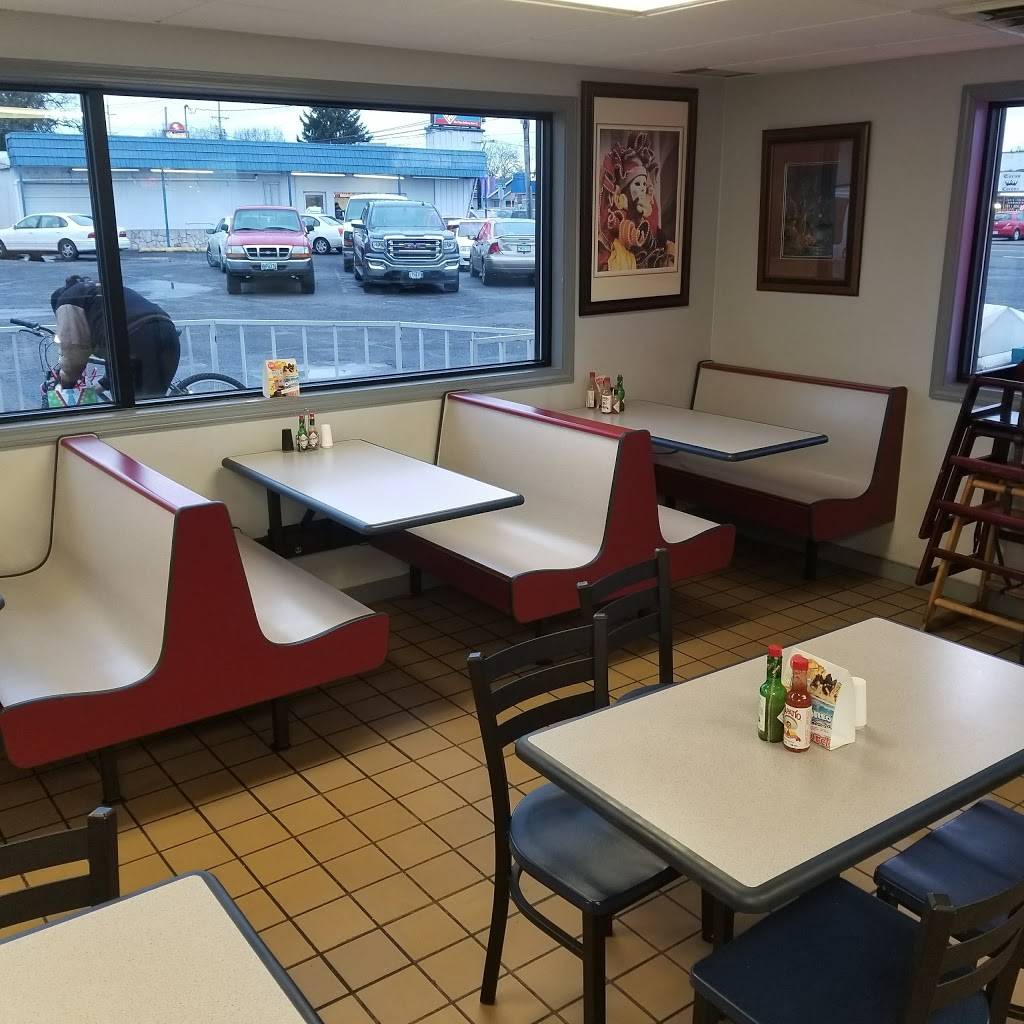 Arctic Circle | meal takeaway | 315 N Pacific Hwy, Woodburn, OR 97071, USA | 5039822486 OR +1 503-982-2486