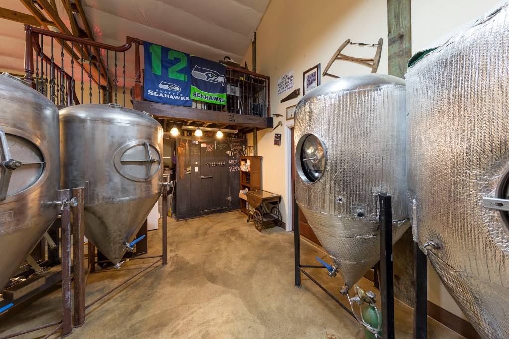 Lumber House Brewery | restaurant | 30741 3rd Ave #133, Black Diamond, WA 98010, USA | 4254320121 OR +1 425-432-0121