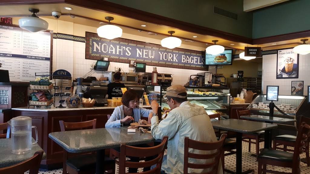 Noahs Bagels | cafe | 895 Silver Spur Rd, Rolling Hills Estates, CA 90274, USA | 3105417824 OR +1 310-541-7824