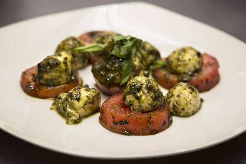 Domani Restaurant | restaurant | 335 Roncesvalles Ave, Toronto, ON M6R 2M8, Canada | 4165162147 OR +1 416-516-2147