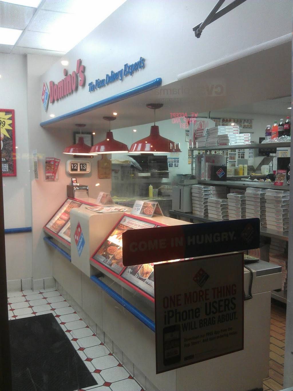 Dominos Pizza | meal delivery | 3103 N Clark St, Chicago, IL 60657, USA | 7735283030 OR +1 773-528-3030