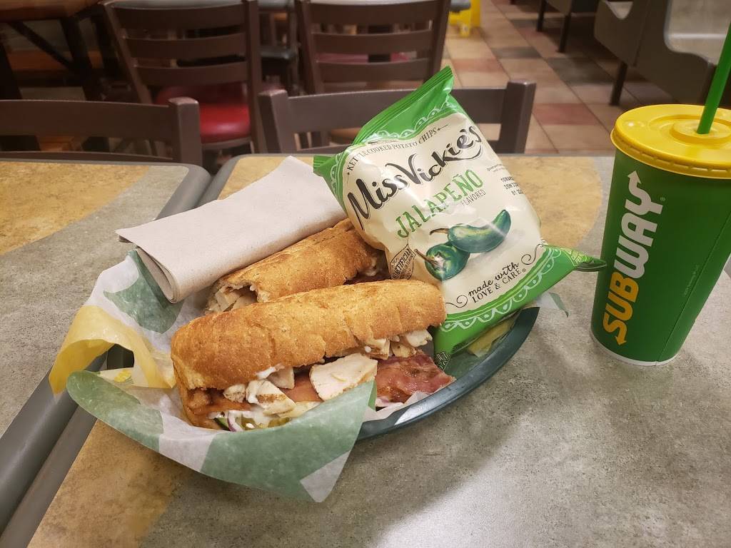Subway | meal takeaway | 7080 NE Cornell Rd, Hillsboro, OR 97124, USA | 5036937202 OR +1 503-693-7202