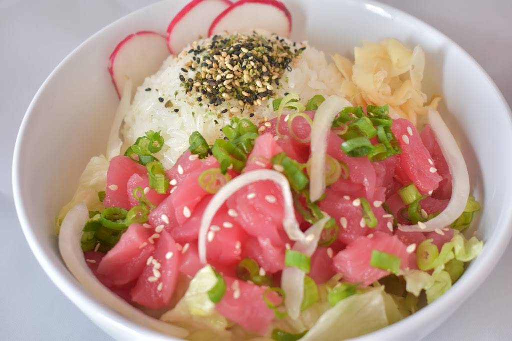 Yuzu Sushi Burritos & Poke Bowls Bubble Tea | restaurant | 32832 Woodward Ave, Royal Oak, MI 48073, USA | 2485565444 OR +1 248-556-5444