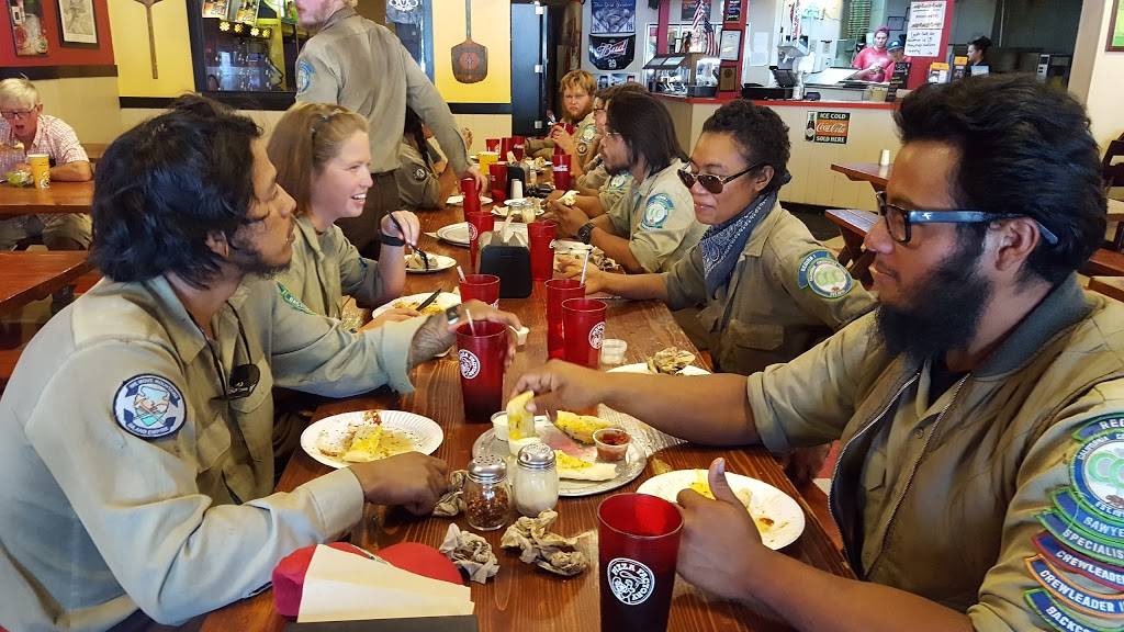 Pizza Factory | restaurant | 18711 Tiffeni Dr, Twain Harte, CA 95383, USA | 2096773497 OR +1 209-677-3497