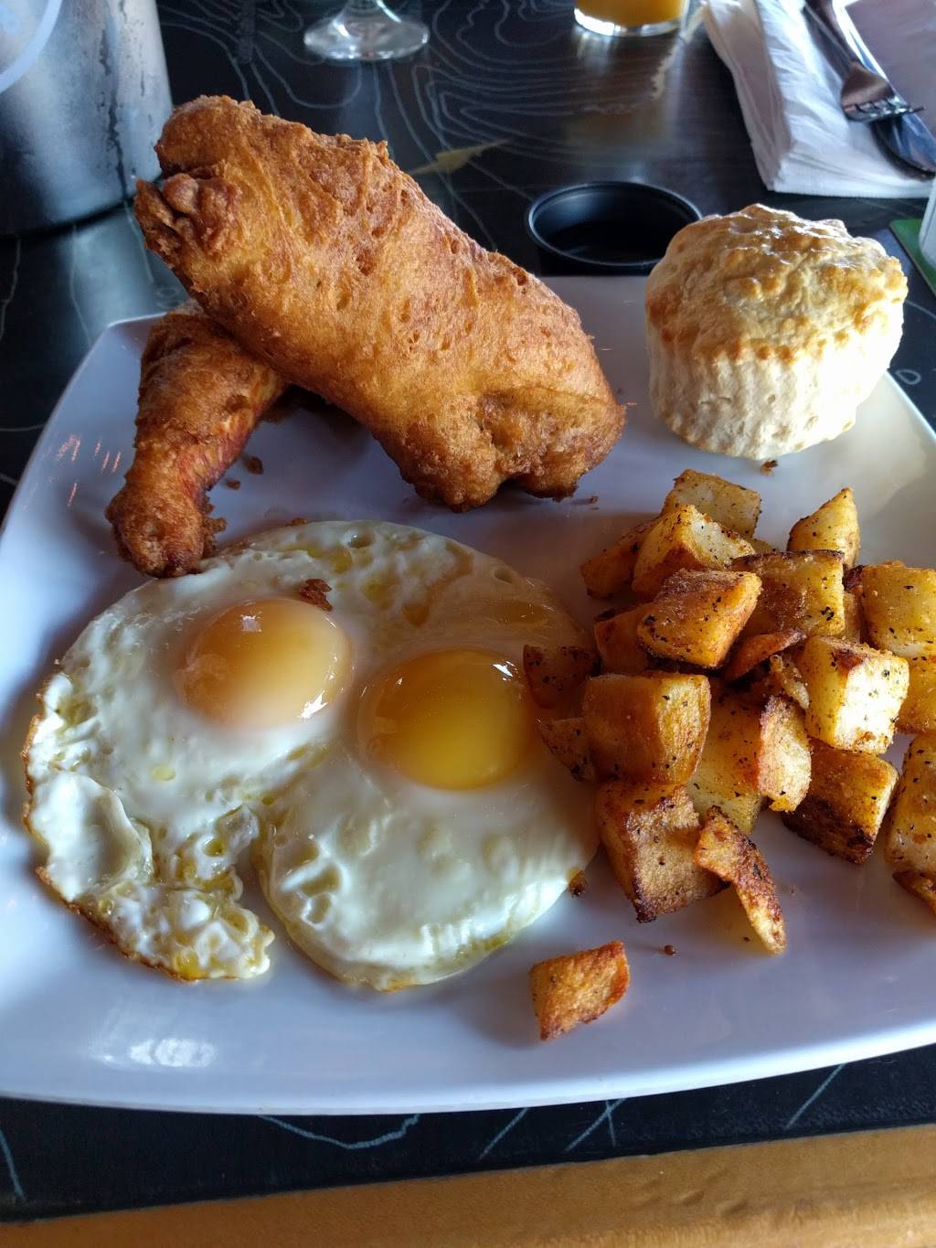 Harbor Town Pub | night club | 1125 Rosecrans St, San Diego, CA 92106, USA | 6192241321 OR +1 619-224-1321