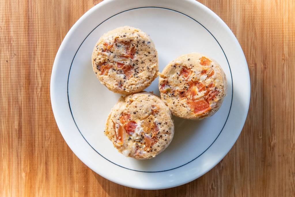 Happy Foods + SWOOP Wine Garden | restaurant | Swoop House & Gardens, 3012 Gonzales St, Austin, TX 78702, USA | 5123856700 OR +1 512-385-6700