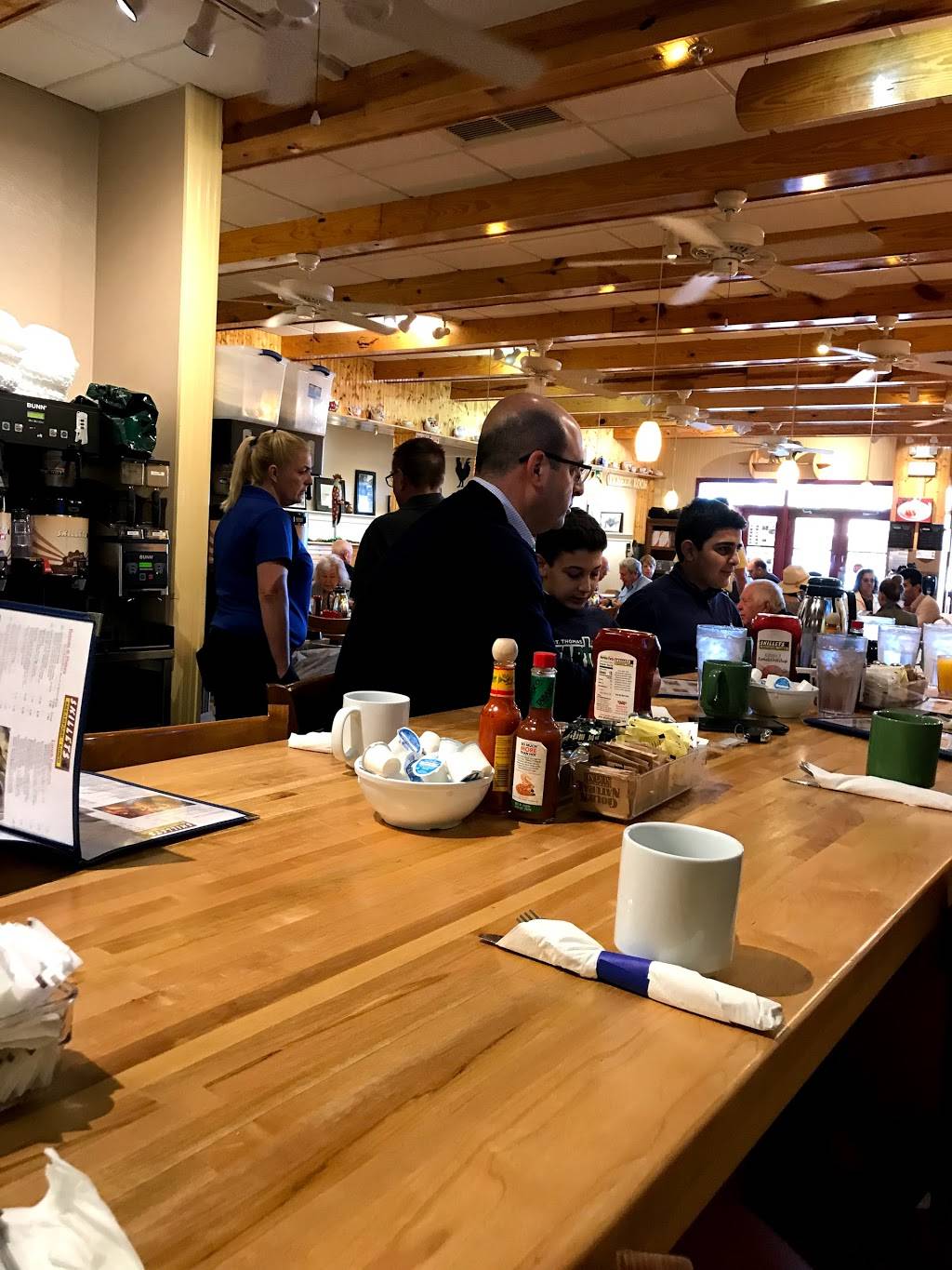 Skillets | restaurant | 847 Vanderbilt Beach Rd, Naples, FL 34108, USA | 2393302515 OR +1 239-330-2515