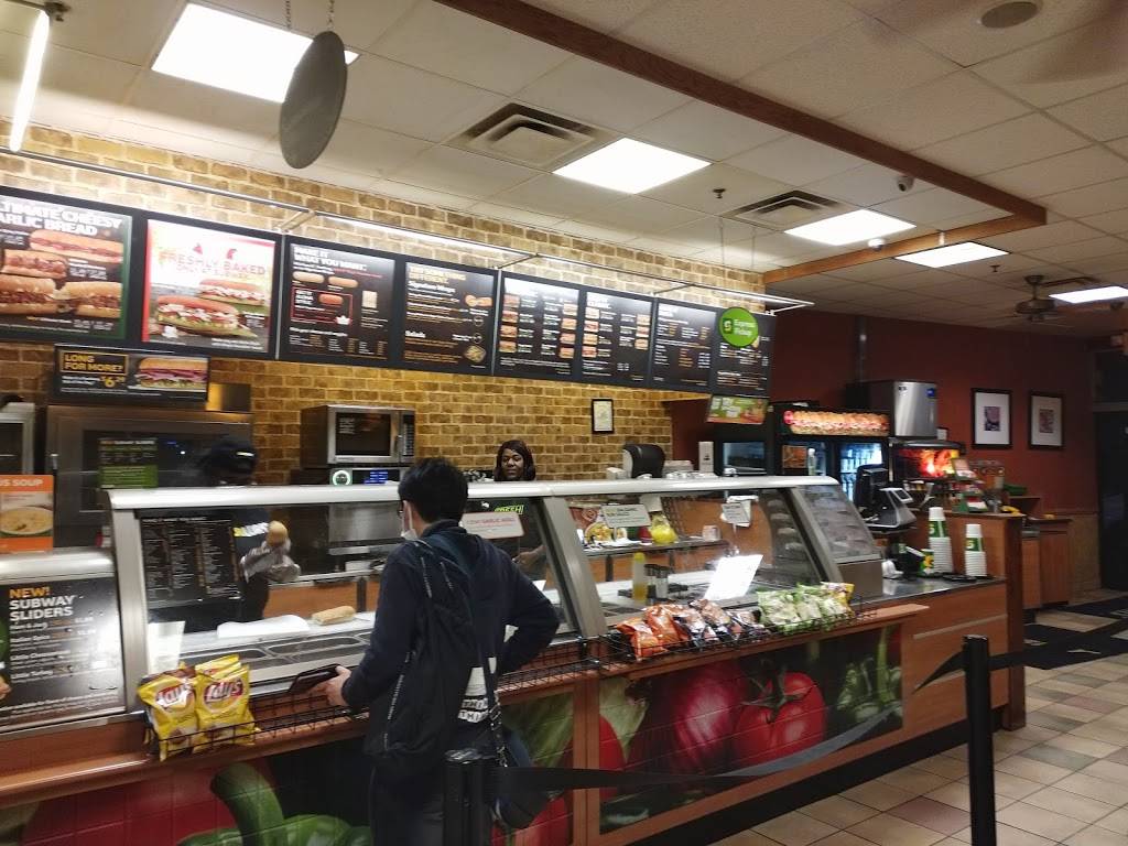 Subway | meal takeaway | 321 E Broad St, Richmond, VA 23219, USA | 8046497827 OR +1 804-649-7827