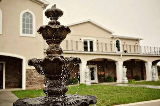 DelMonaco Winery & Vineyards | restaurant | 600 Lance Dr, Baxter, TN 38544, USA | 9318581177 OR +1 931-858-1177