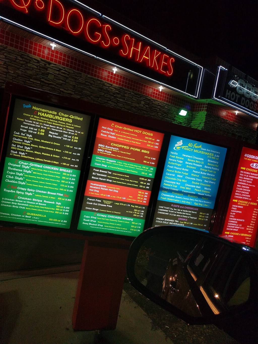 Cook Out | restaurant | 2540 Freedom Dr, Charlotte, NC 28208, USA | 7043933191 OR +1 704-393-3191