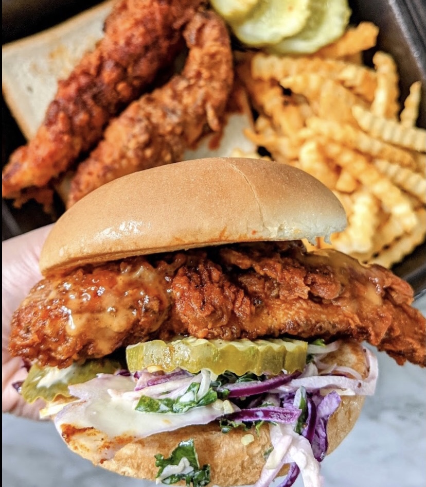 Daves Hot Chicken | restaurant | 22208 Michigan Ave, Dearborn, MI 48124, USA | 3133800699 OR +1 313-380-0699
