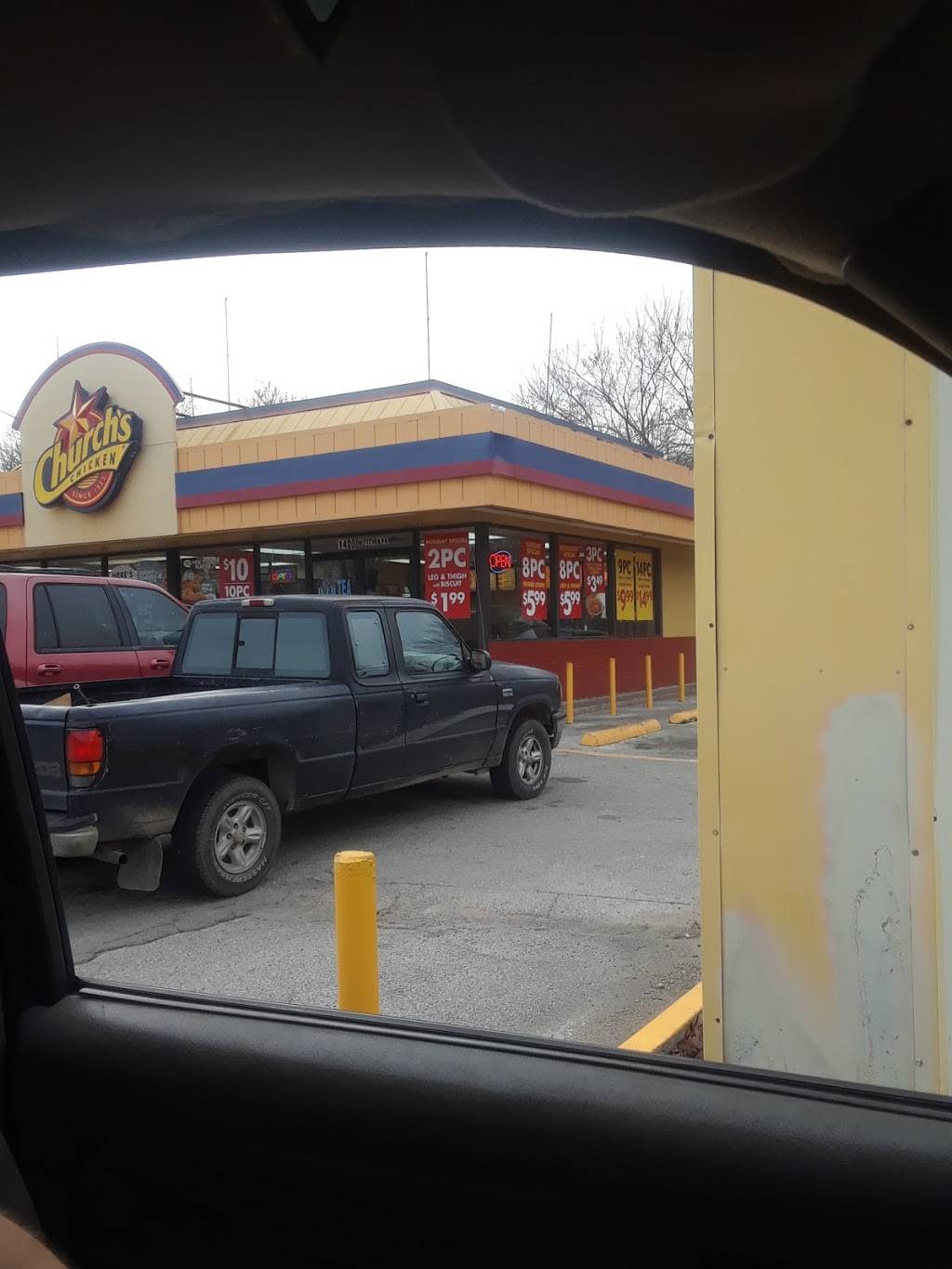 Churchs Chicken | restaurant | 1400 W 7th Ave, Corsicana, TX 75110, USA | 9038724991 OR +1 903-872-4991