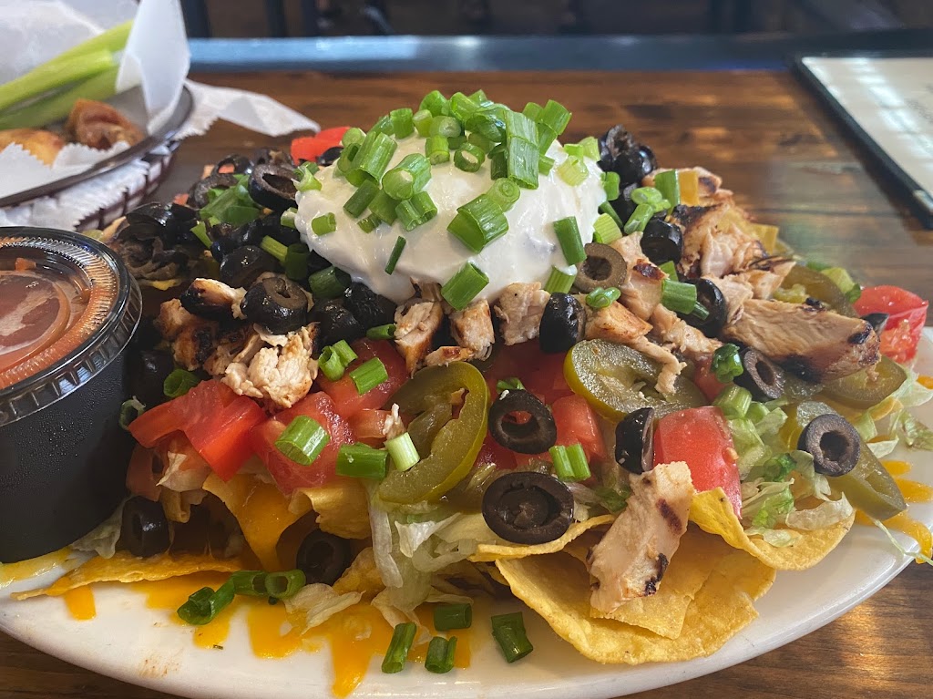 Sidelines Sports Bar and Restaurant | restaurant | 2 Via De Luna Dr, Pensacola Beach, FL 32561, USA | 8509343660 OR +1 850-934-3660