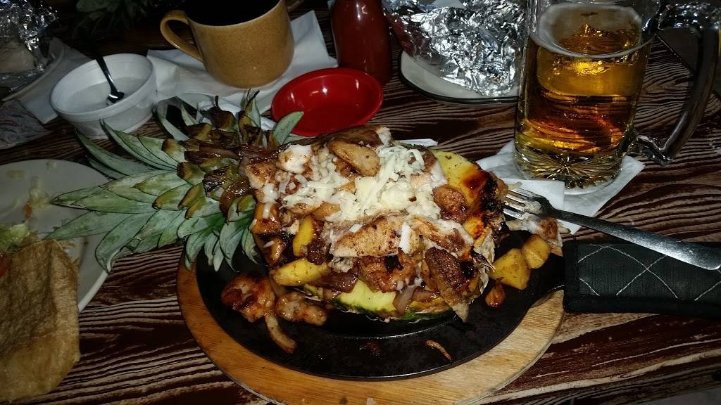 El Manzanillo Mexican Restaurant | restaurant | 737 Cook St, Royston, GA 30662, USA | 7062454725 OR +1 706-245-4725